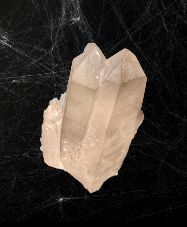 Quartz opaque