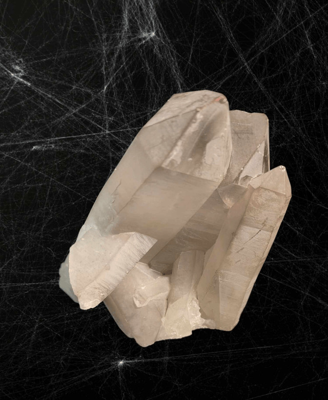 Quartz opaque