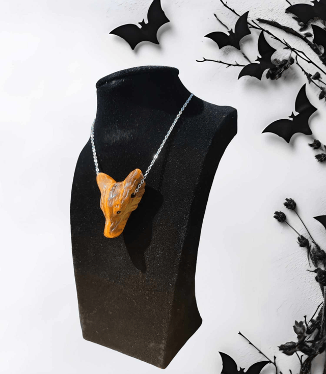 Collier tête de loup